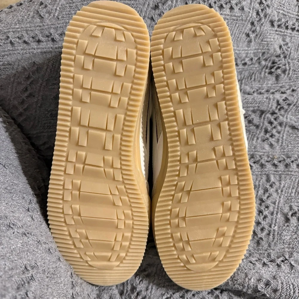 ZARA Men’s Retro-Style Sneakers (multicolor)